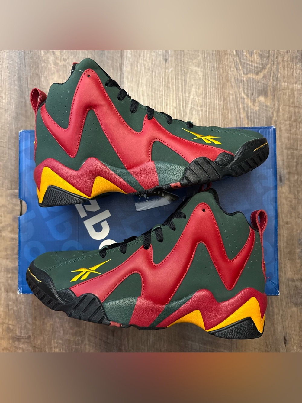 Reebok Kamikaze 2 II Mid Seattle Supersonics Sonics Alternate Green Red Yellow